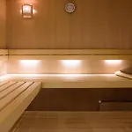 The Elephant & بيت شباب *