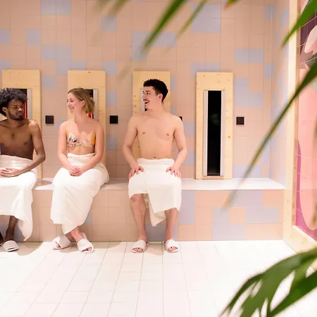 The Elephant & Hostel