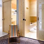 Hostel The Elephant &