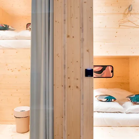 Hostel The Elephant Hostel&spa *