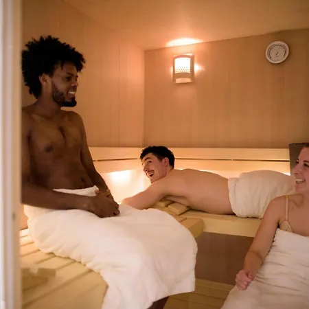 The Elephant Hostel&spa Hostel