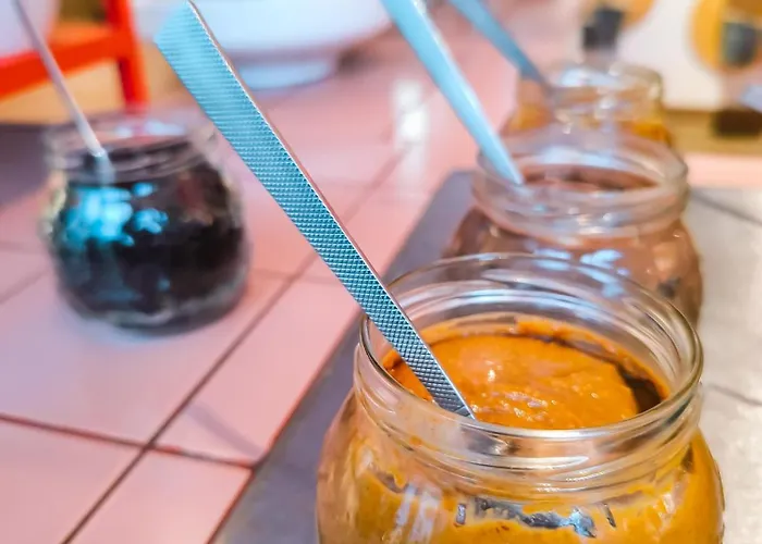 The Elephant & Hostal *