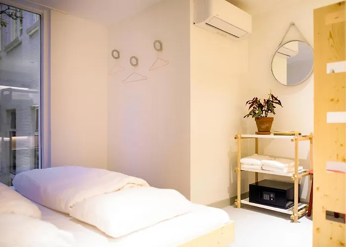 The Elephant & Hostal Maastricht