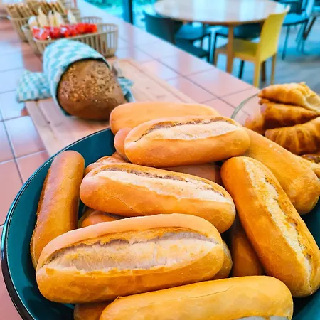 Hostel The Elephant Hostel&spa *