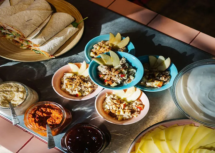 The Elephant Hostel&spa *