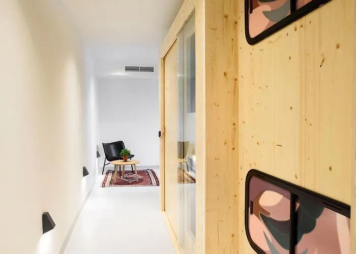 The Elephant Hostel&spa